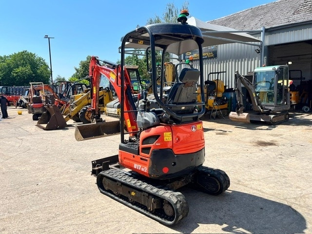 Kubota U 17-3 - Mini bager: slika 4 Kubota U 17-3 - Mini bager: slika 4