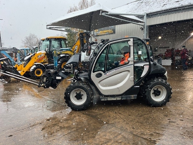 Manitou MT 420 H - Teleskopski viličar: slika 5 Manitou MT 420 H - Teleskopski viličar: slika 5