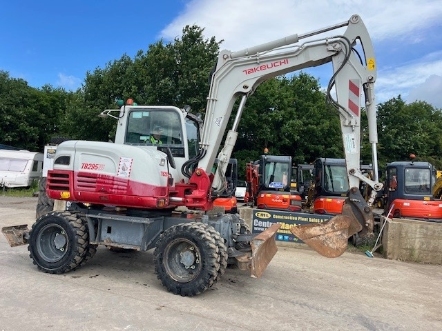 Takeuchi TB 295 W - Bager na kolesih: slika 1 Takeuchi TB 295 W - Bager na kolesih: slika 1