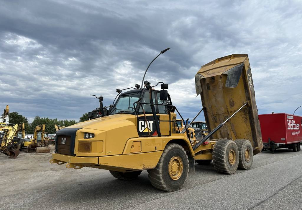 CAT 730 C Auto lubrication + Klima CE + EPA - Zglobni demper: slika 2 CAT 730 C Auto lubrication + Klima CE + EPA - Zglobni demper: slika 2