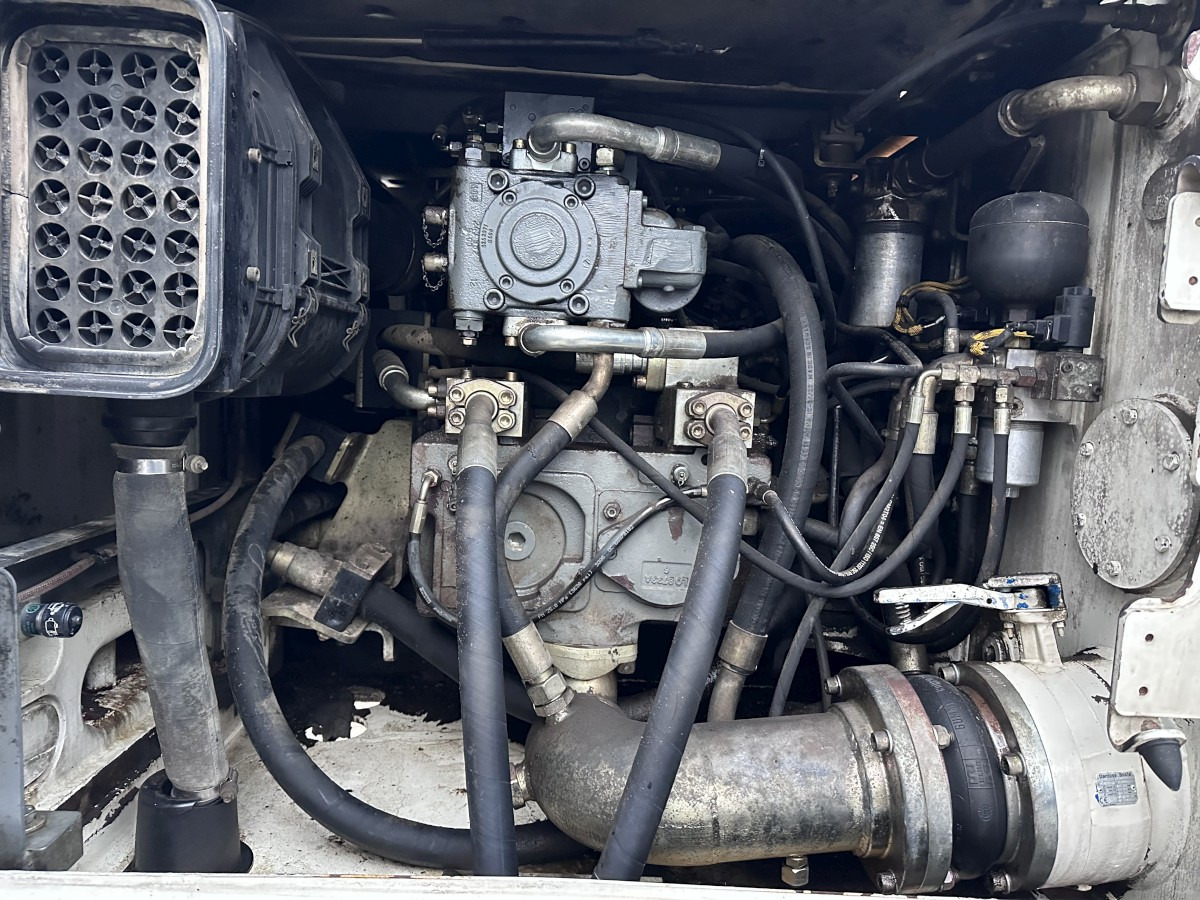 Bager goseničar LIEBHERR R 934 C HDSL Top Zustand !!! Kein 936: slika 8