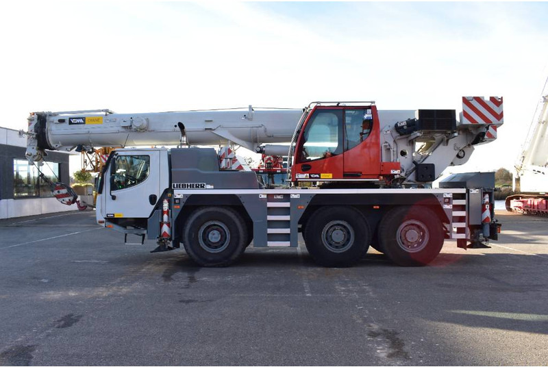 Liebherr LTM 1050-3.1 - Avtodvigalo za vse namene: slika 1 Liebherr LTM 1050-3.1 - Avtodvigalo za vse namene: slika 1