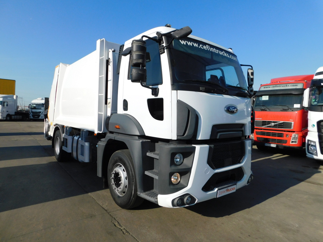 Ford 1833 4x2 dcab e6 9seso14409 - Smetarski tovornjak: slika 2 Ford 1833 4x2 dcab e6 9seso14409 - Smetarski tovornjak: slika 2