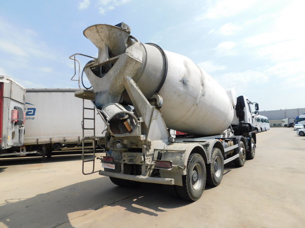 Ford Lt12xl 7h cargo 4142m - Avtomešalec: slika 3 Ford Lt12xl 7h cargo 4142m - Avtomešalec: slika 3