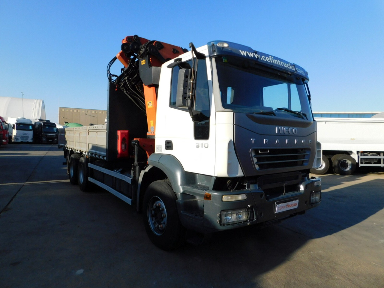 Iveco Magirus trakker - Tovornjak s kesonom, Tovornjak z dvigalom: slika 2 Iveco Magirus trakker - Tovornjak s kesonom, Tovornjak z dvigalom: slika 2