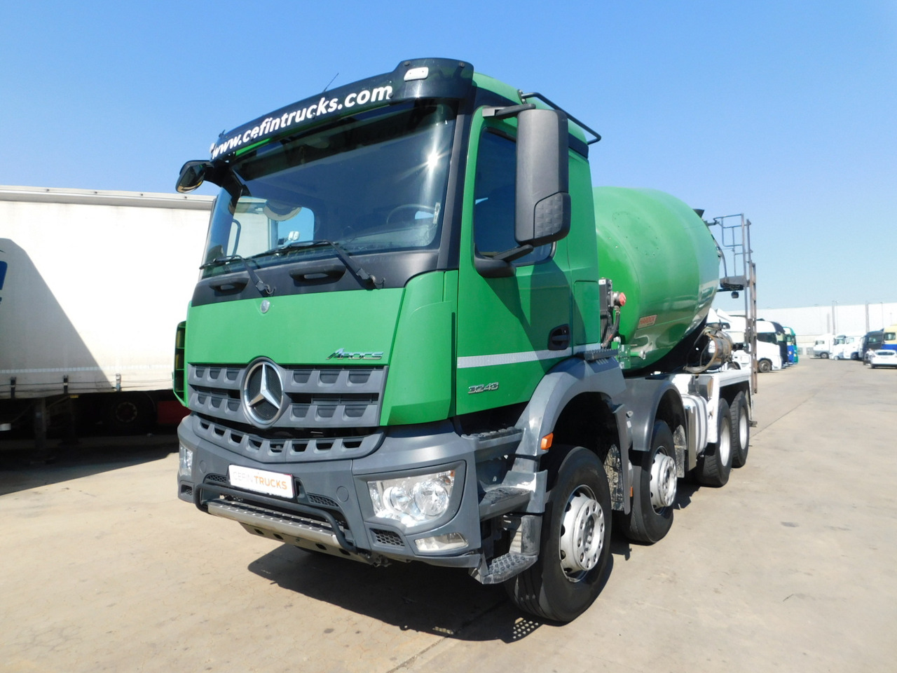 Mercedes Arocs 3243 - Avtomešalec: slika 1 Mercedes Arocs 3243 - Avtomešalec: slika 1