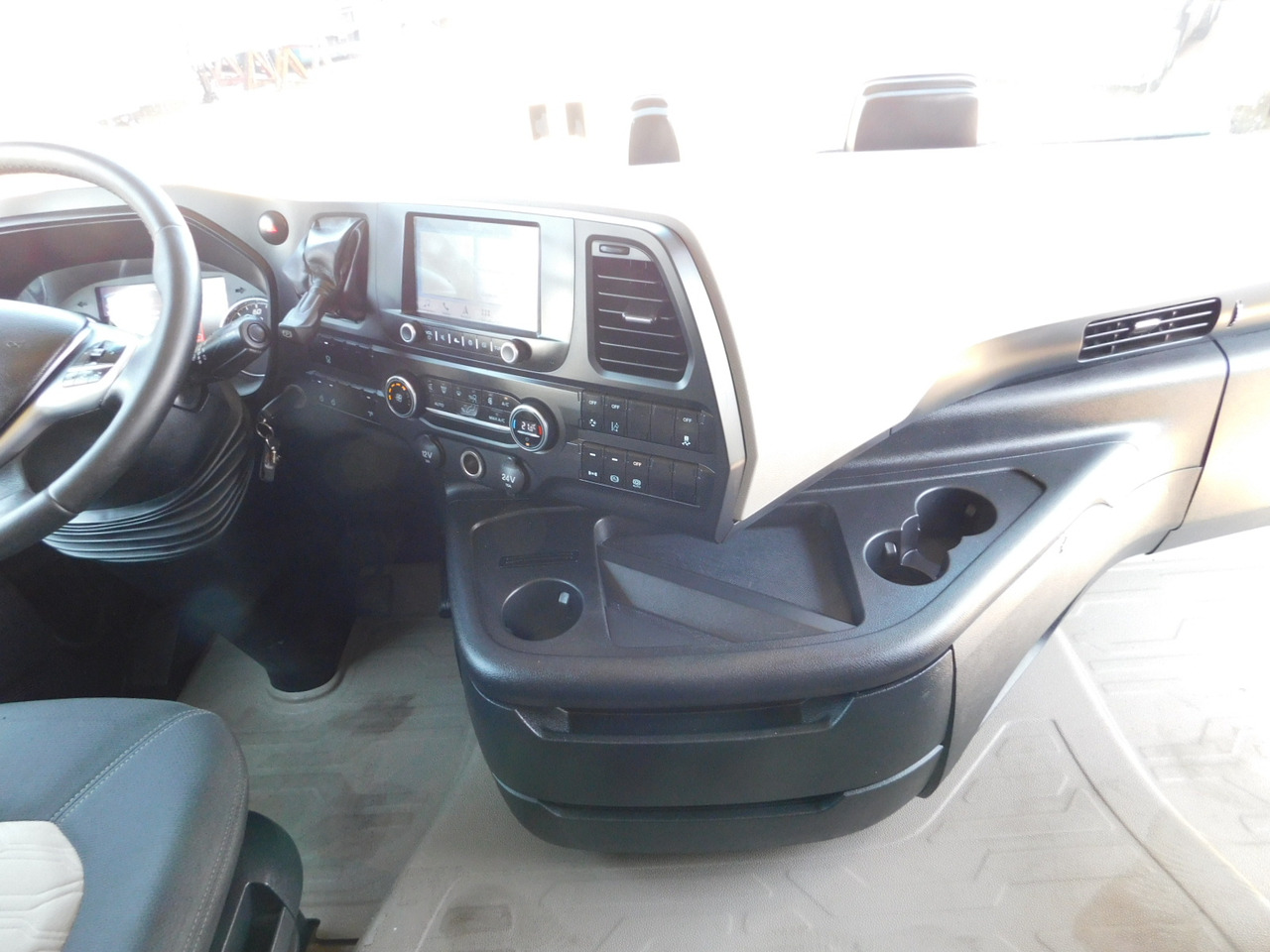 Vlačilec Ford F max 4x2 scab e6 12tx2620 ecotorq: slika 7
