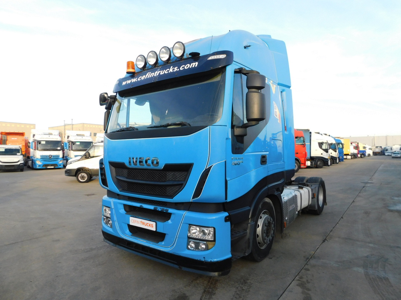 Iveco As440t - Vlačilec: slika 1 Iveco As440t - Vlačilec: slika 1