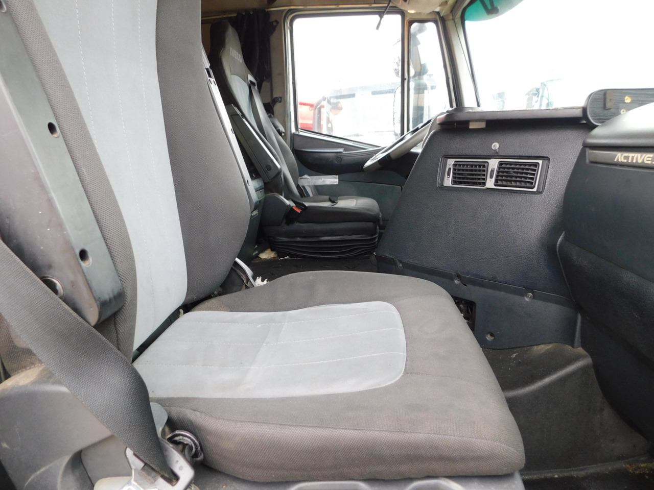 Iveco Stralis - Vlačilec: slika 5 Iveco Stralis - Vlačilec: slika 5