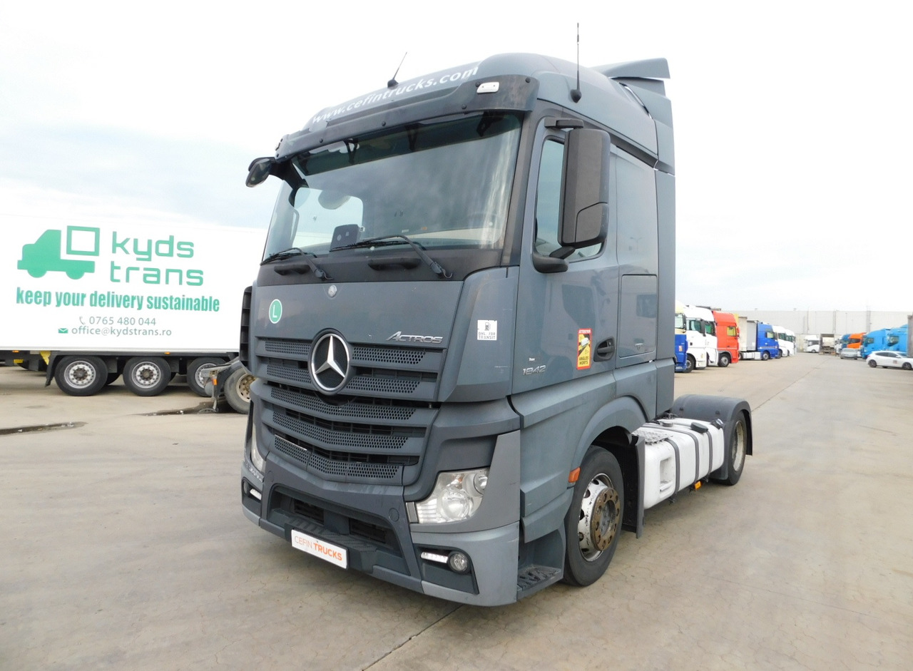 Mercedes Actros 1842 - Vlačilec: slika 1 Mercedes Actros 1842 - Vlačilec: slika 1