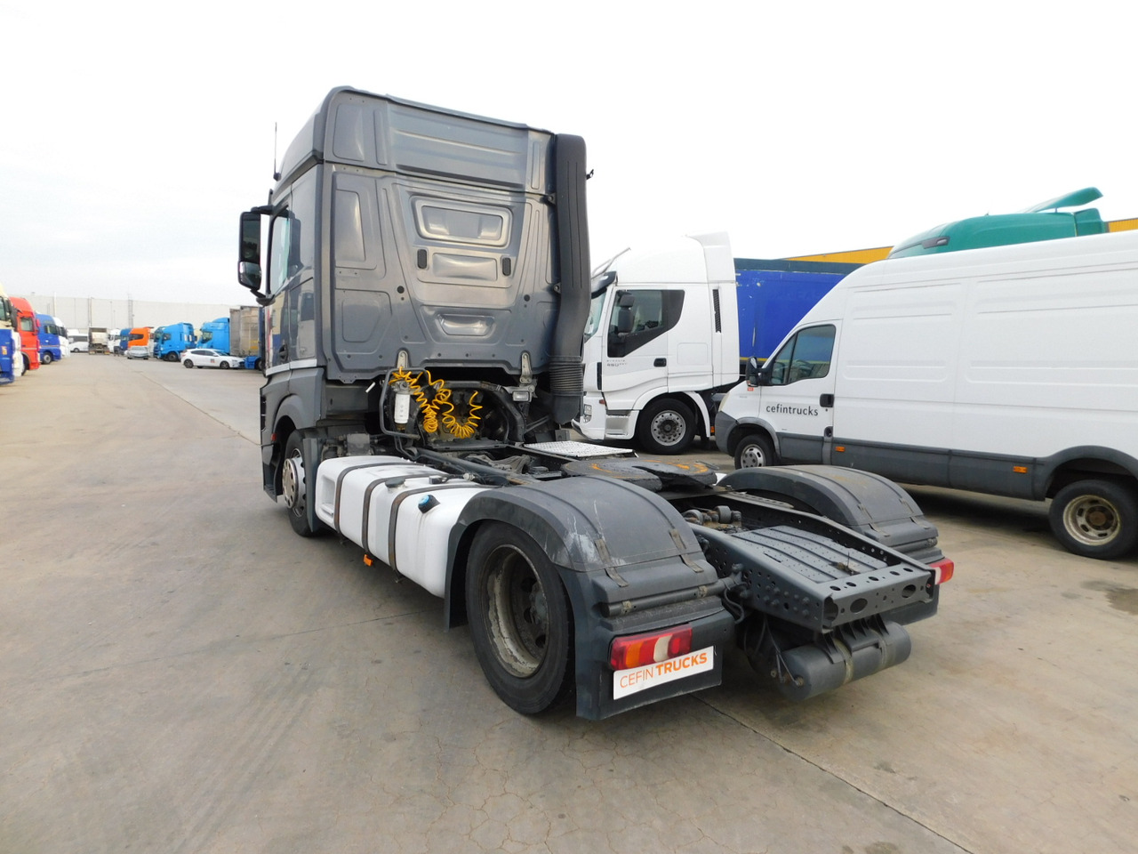 Mercedes Actros 1842 - Vlačilec: slika 4 Mercedes Actros 1842 - Vlačilec: slika 4
