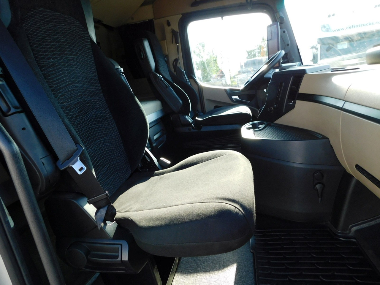 Mercedes Actros - Vlačilec: slika 5 Mercedes Actros - Vlačilec: slika 5