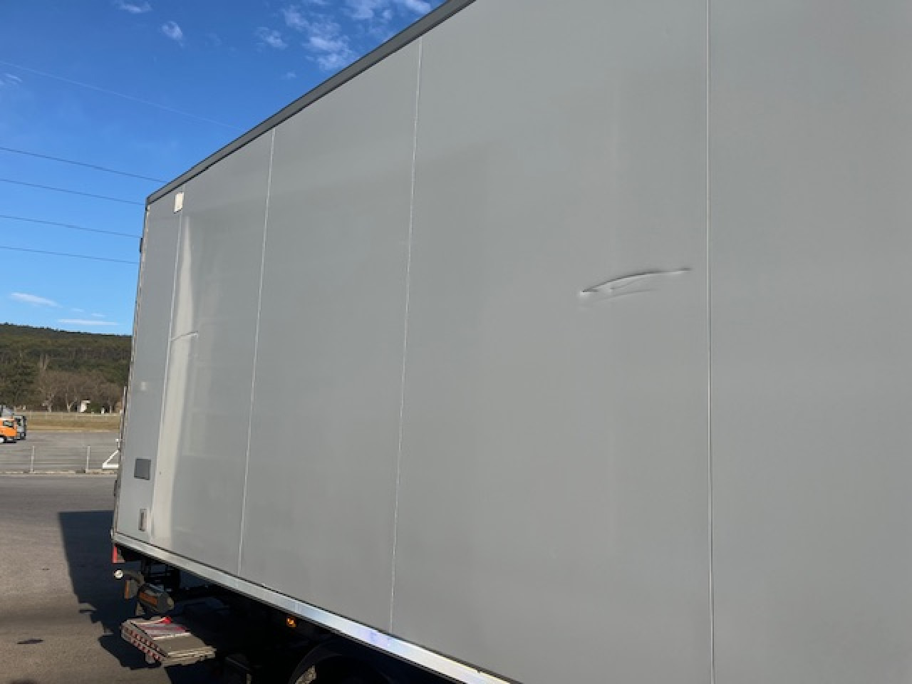 MAN TGM 15.290 4x2 LL Tiefkühler ATP möglich Euro6 - Hladilno vozilo: slika 3 MAN TGM 15.290 4x2 LL Tiefkühler ATP möglich Euro6 - Hladilno vozilo: slika 3