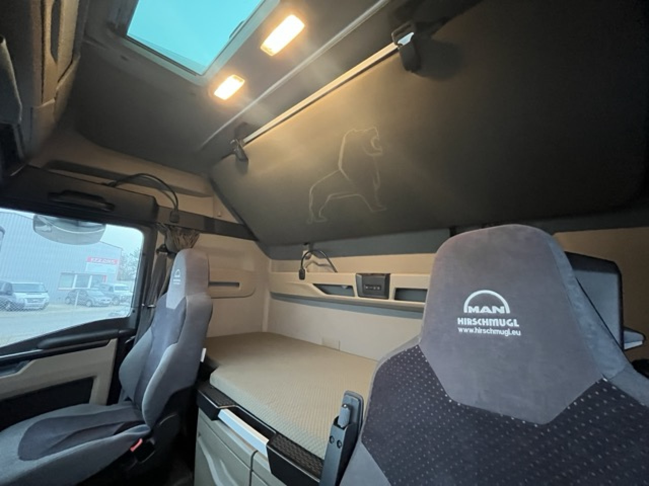 MAN TGX 18.470 4x2 BLS Euro6 Retarder Klima Luftfeder - Vlačilec: slika 4 MAN TGX 18.470 4x2 BLS Euro6 Retarder Klima Luftfeder - Vlačilec: slika 4