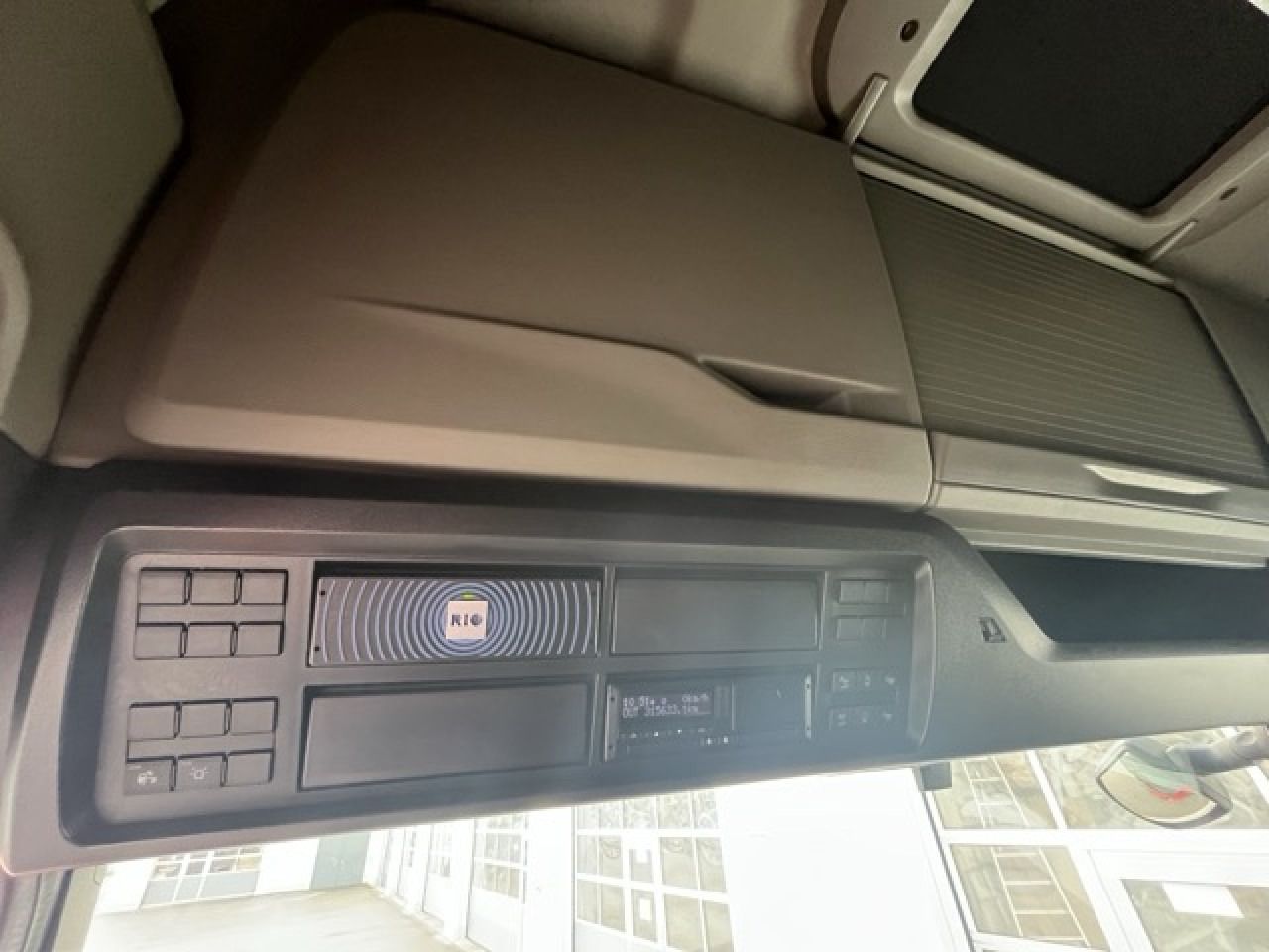 MAN TGX 18.510 4x2 LL SA - Vollgarantie MAN bis 01.27 - Vlačilec: slika 5 MAN TGX 18.510 4x2 LL SA - Vollgarantie MAN bis 01.27 - Vlačilec: slika 5