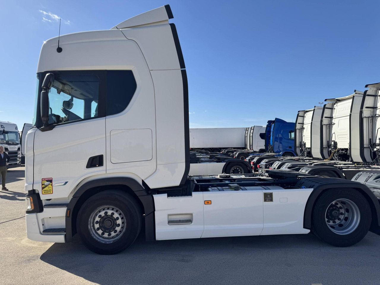 Scania R 460 - Vlačilec: slika 2 Scania R 460 - Vlačilec: slika 2