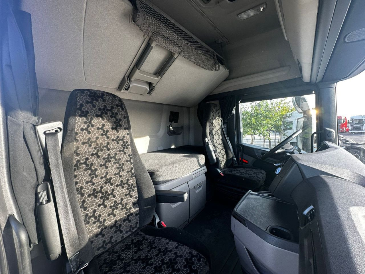 Scania S 500 - Vlačilec: slika 5 Scania S 500 - Vlačilec: slika 5