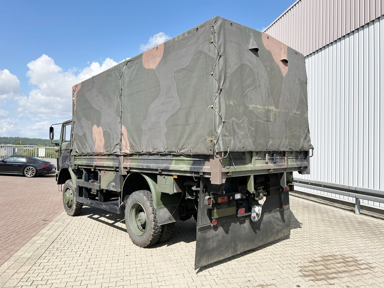 Tovornjak s ponjavo 110-17 AW 4x4 110-17 AW 4x4, Ex-, Küche: slika 11
