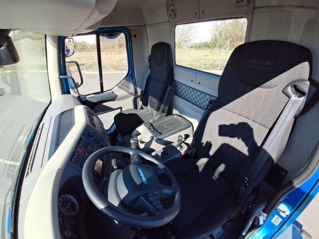 Nov Tovornjak-šasija DAF LF 290 FA 4x2 LF 290 FA 4x2, Nebenantrieb, Navi: slika 7