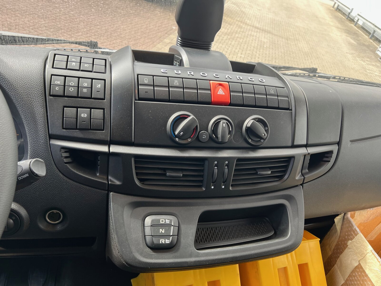 Nov Tovornjak-šasija EuroCargo ML160E32 4x2 EuroCargo ML160E32 4x2, 5x Vorhanden!: slika 5 Nov Tovornjak-šasija EuroCargo ML160E32 4x2 EuroCargo ML160E32 4x2, 5x Vorhanden!: slika 5