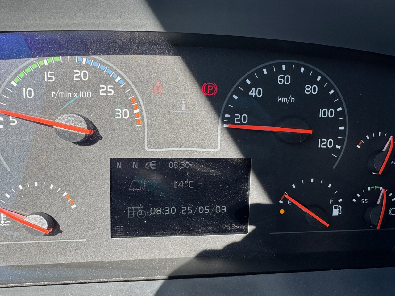 FL 280 4x4 FL 280 4x4, Nebenantrieb - Tovornjak-šasija: slika 3 FL 280 4x4 FL 280 4x4, Nebenantrieb - Tovornjak-šasija: slika 3