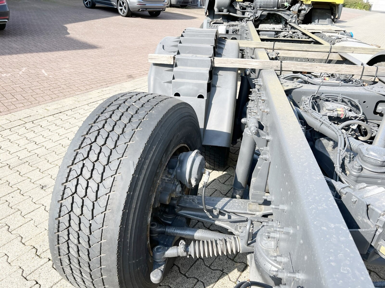 Tovornjak-šasija FM 450 6x2 FM 450 6x2, Motorabtrieb, Lenk-/Liftachse: slika 14 Tovornjak-šasija FM 450 6x2 FM 450 6x2, Motorabtrieb, Lenk-/Liftachse: slika 14