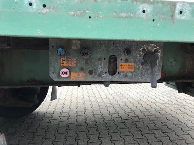 General Trailer SYY3FP SYY3FP Plattformauflieger, Liftachse - Polprikolica s kesonom: slika 2 General Trailer SYY3FP SYY3FP Plattformauflieger, Liftachse - Polprikolica s kesonom: slika 2