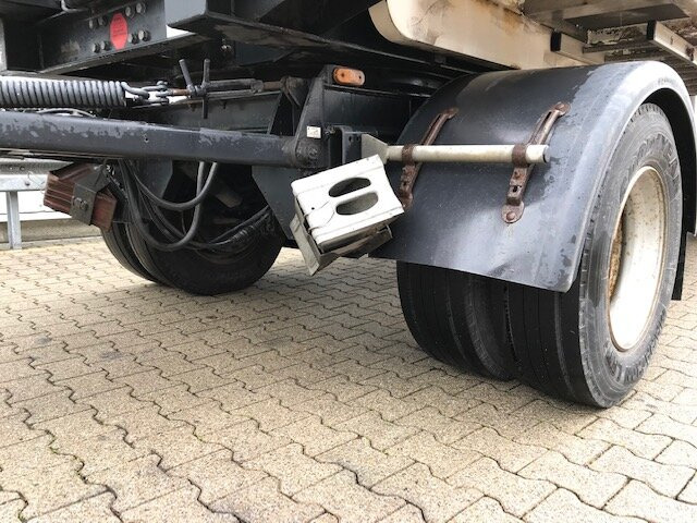 HDK 1860 HDK 1860 Hinterkippmulde ca. 28m³ mit Seperatmotor, eigene Hydraulik - Kiper prikolica: slika 4 HDK 1860 HDK 1860 Hinterkippmulde ca. 28m³ mit Seperatmotor, eigene Hydraulik - Kiper prikolica: slika 4