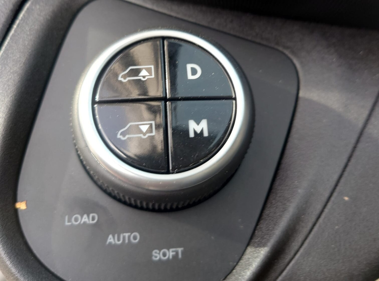 Iveco Daily 72C18H/P DK 4x2 Daily 72C18H/P DK 4x2, Nebenantrieb, Mehrfach Vorhanden! - Tovornjak-šasija: slika 4 Iveco Daily 72C18H/P DK 4x2 Daily 72C18H/P DK 4x2, Nebenantrieb, Mehrfach Vorhanden! - Tovornjak-šasija: slika 4