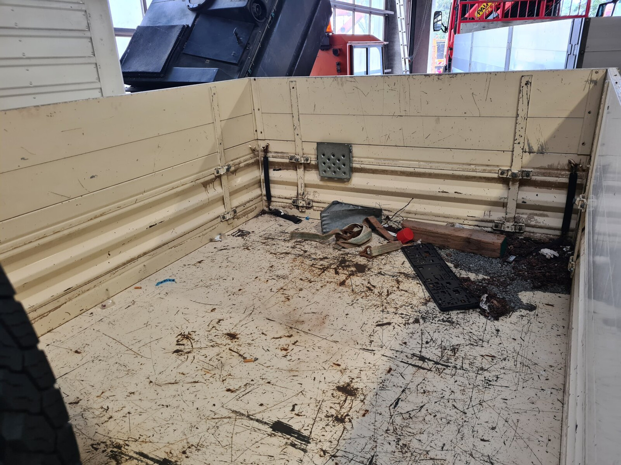 M 30 FUMO 4x4 DOKA M30 Fumo 4x4 Doka Kipper - Tovornjak prekucnik: slika 4 M 30 FUMO 4x4 DOKA M30 Fumo 4x4 Doka Kipper - Tovornjak prekucnik: slika 4