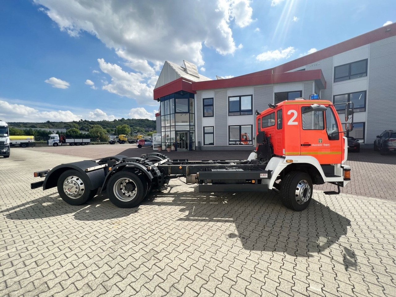 Tovornjak-šasija MAN 25/18.284 6x2-4 LL 25/18.284 6x2-4 LL, Retarder, Lenkachse: slika 9