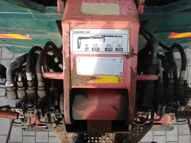 MAN TGA 26.413 BB 6x4 TGA 26.413 BB 6x4 Kran Heckkran Jonsered 1020 lizing MAN TGA 26.413 BB 6x4 TGA 26.413 BB 6x4 Kran Heckkran Jonsered 1020: slika 11