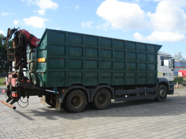 MAN TGA 26.413 BB 6x4 TGA 26.413 BB 6x4 Kran Heckkran Jonsered 1020 lizing MAN TGA 26.413 BB 6x4 TGA 26.413 BB 6x4 Kran Heckkran Jonsered 1020: slika 7