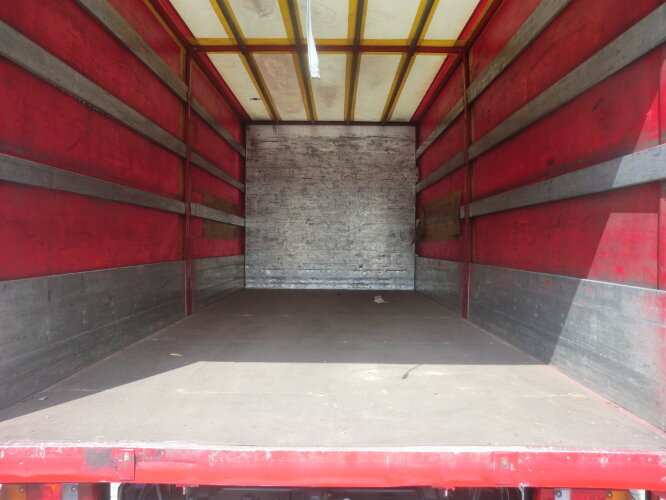 Tovornjak s ponjavo MAN TGL 8.210 BL 4x2: slika 14