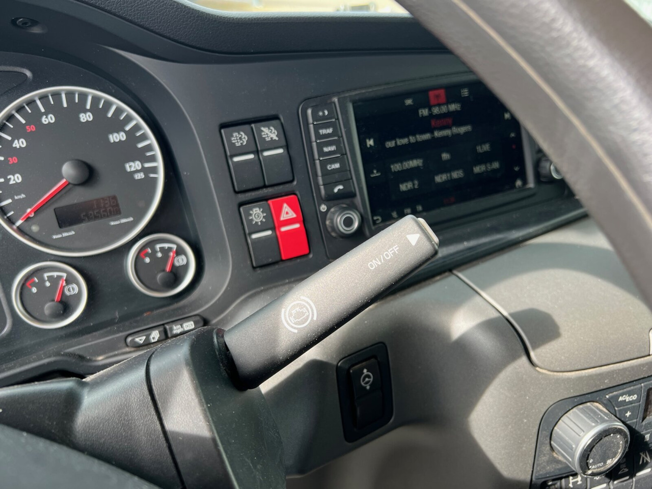 MAN TGS 26.360/400 6x2-4 BL TGS 26.360/400 6x2-4 BL, Lenk-/Lift, Kran Atlas AK 206.3E A5, Funk - Kotalni prekucni tovornjak, Tovornjak z dvigalom: slika 2 MAN TGS 26.360/400 6x2-4 BL TGS 26.360/400 6x2-4 BL, Lenk-/Lift, Kran Atlas AK 206.3E A5, Funk - Kotalni prekucni tovornjak, Tovornjak z dvigalom: slika 2