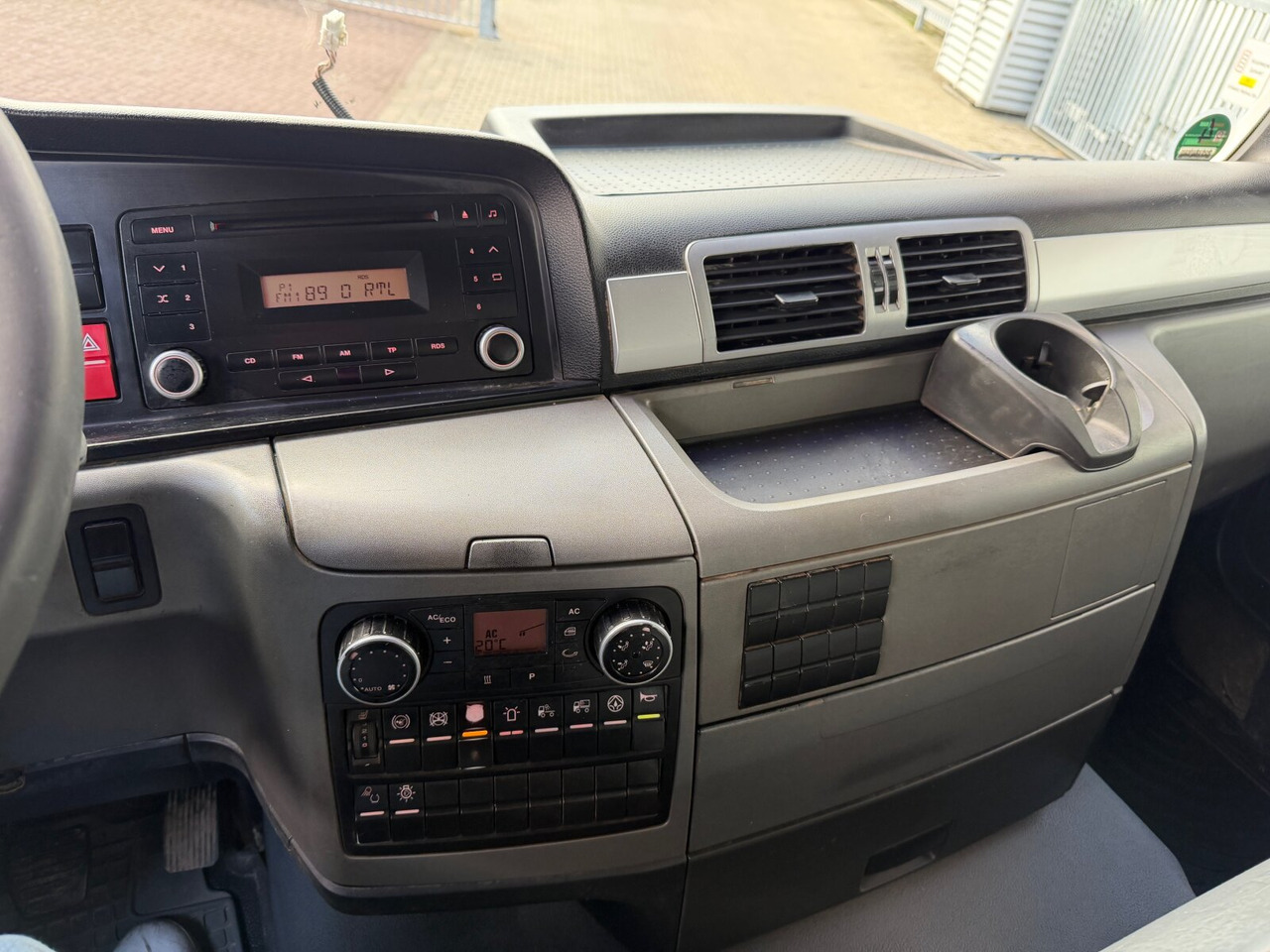 MAN TGS 26.540 6x4 BL TGS 26.540 6x4 BL, Intarder, Bordmatik - Tovornjak prekucnik: slika 5 MAN TGS 26.540 6x4 BL TGS 26.540 6x4 BL, Intarder, Bordmatik - Tovornjak prekucnik: slika 5