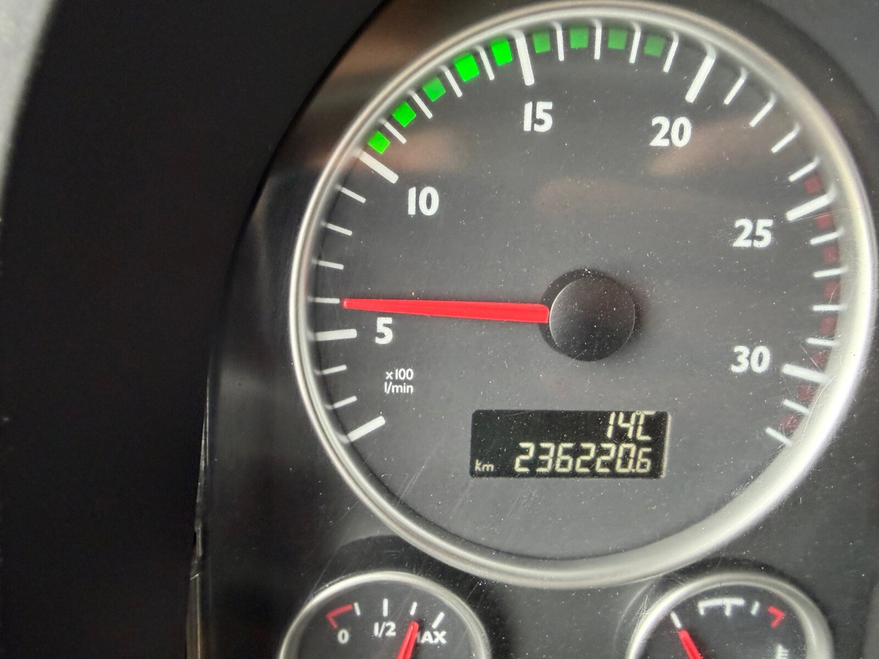 MAN TGS 28.400 6x4-4 BL TGS 28.400 6x4-4 BL, EEV, Lenk-/Liftachse, Wechselsystem - Tovornjak prekucnik: slika 5 MAN TGS 28.400 6x4-4 BL TGS 28.400 6x4-4 BL, EEV, Lenk-/Liftachse, Wechselsystem - Tovornjak prekucnik: slika 5