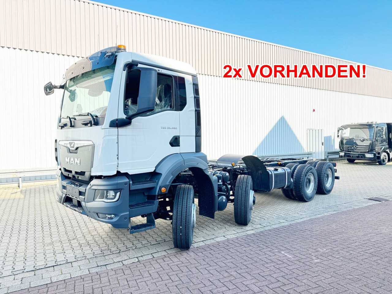 MAN TGS 35.480 8x6H BL CH TGS 35.480 8x6H BL CH, HydroDrive, Navi, Nebenantrieb - Tovornjak-šasija: slika 1 MAN TGS 35.480 8x6H BL CH TGS 35.480 8x6H BL CH, HydroDrive, Navi, Nebenantrieb - Tovornjak-šasija: slika 1