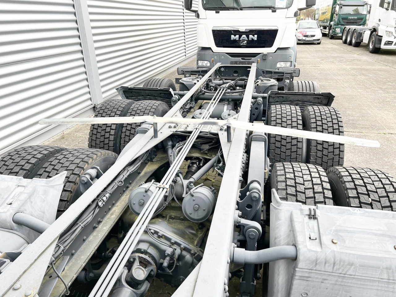 MAN TGS 50.480BB 10x4 Retarder TGS 50.480BB 10x4 Retarder, 3-f.NA - Tovornjak-šasija: slika 3 MAN TGS 50.480BB 10x4 Retarder TGS 50.480BB 10x4 Retarder, 3-f.NA - Tovornjak-šasija: slika 3