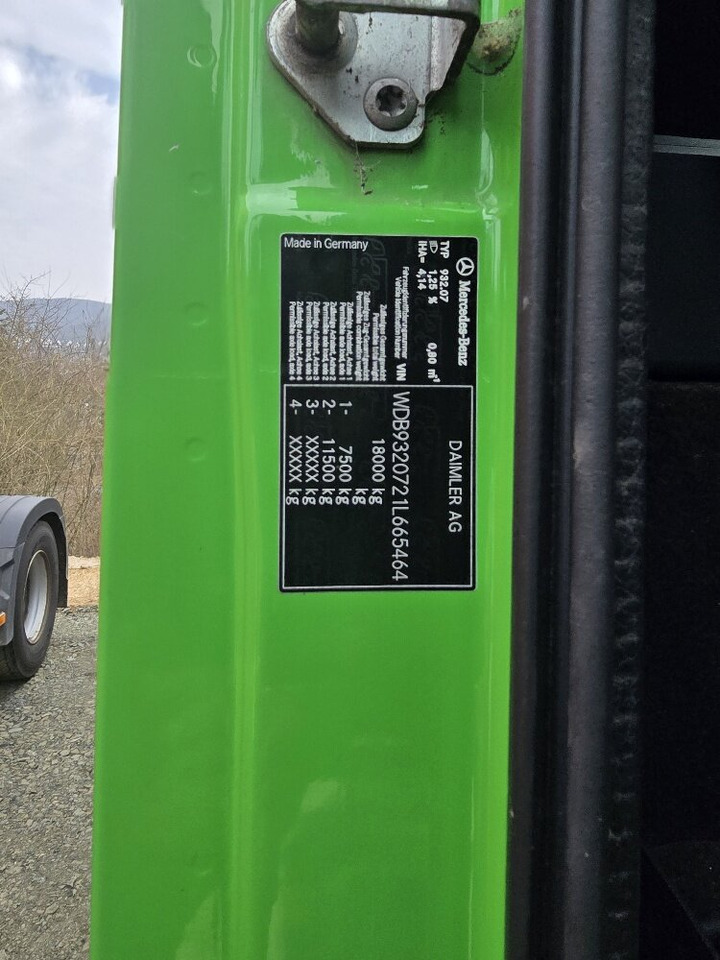 Mercedes-Benz Actros 2032 LA 4x4 Actros 2032 LA 4x4, Faun Variopress 310 ca. 10m³, Zöller Schüttung - Smetarski tovornjak: slika 5 Mercedes-Benz Actros 2032 LA 4x4 Actros 2032 LA 4x4, Faun Variopress 310 ca. 10m³, Zöller Schüttung - Smetarski tovornjak: slika 5