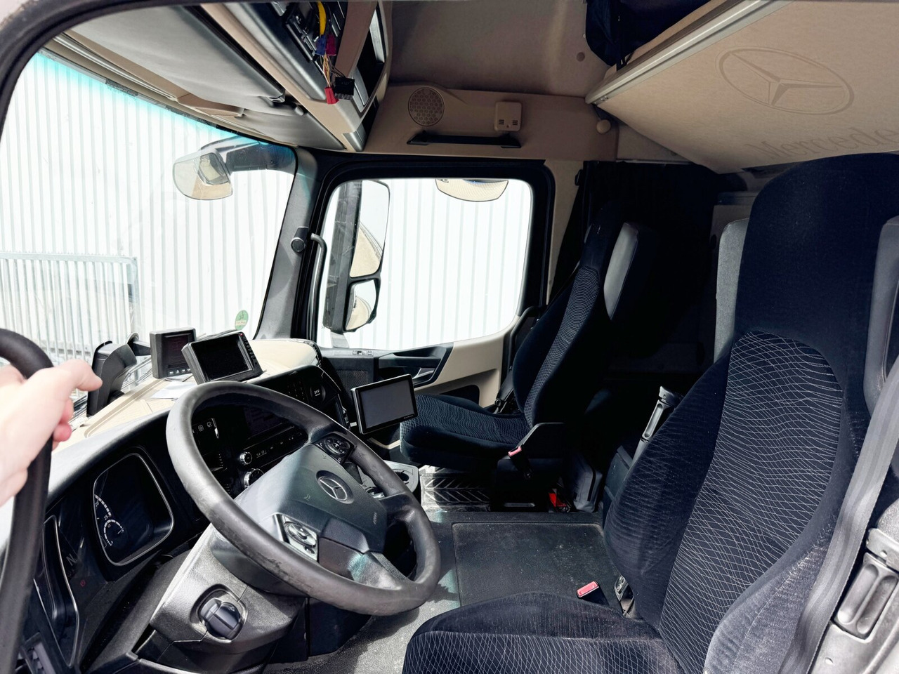 Mercedes-Benz Actros 2540 L 6x2 Actros 2540 L 6x2, Retarder, Liftachse, StreamSpace - Tovornjak-šasija: slika 2 Mercedes-Benz Actros 2540 L 6x2 Actros 2540 L 6x2, Retarder, Liftachse, StreamSpace - Tovornjak-šasija: slika 2