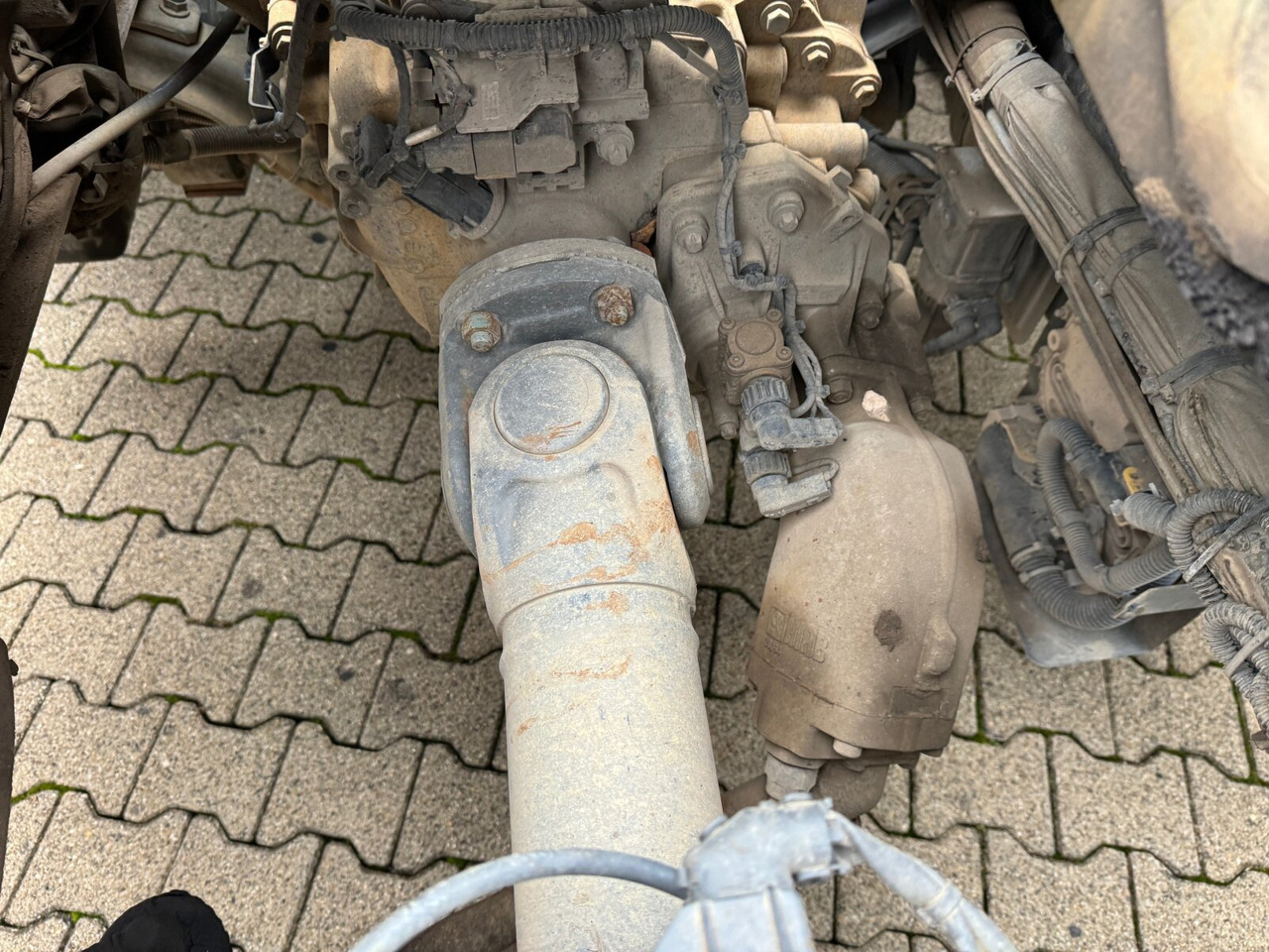 Mercedes-Benz Antos 2536/43 L 6x2 Antos 2536/43 L 6x2, Liftachse, Hiab XR 21S61 bis 7 m Container - Kotalni prekucni tovornjak: slika 2 Mercedes-Benz Antos 2536/43 L 6x2 Antos 2536/43 L 6x2, Liftachse, Hiab XR 21S61 bis 7 m Container - Kotalni prekucni tovornjak: slika 2