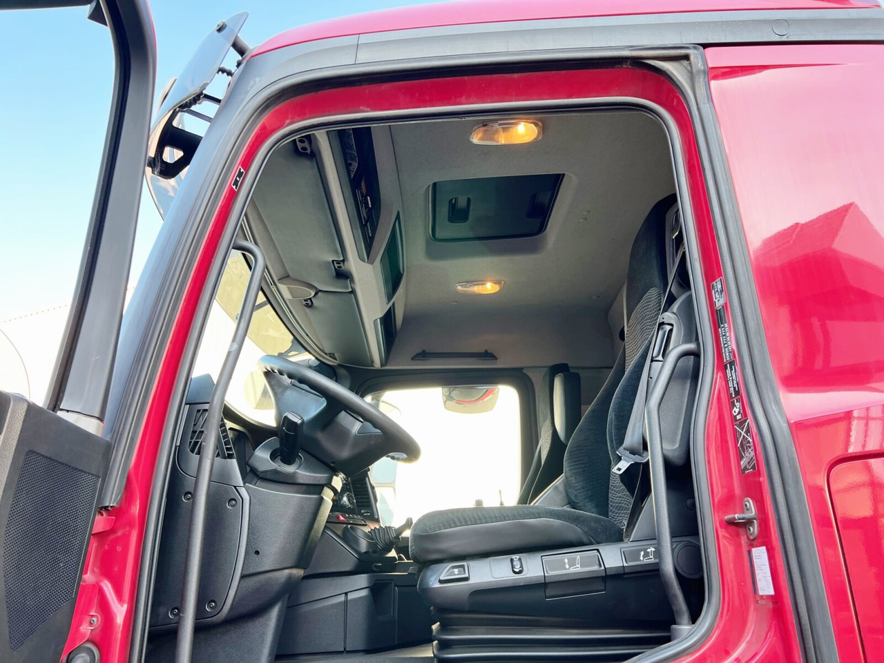 Mercedes-Benz Antos 2545 L 6x2 Antos 2545 L 6x2, Retarder, Lenk-/Liftachse - Kotalni prekucni tovornjak: slika 2 Mercedes-Benz Antos 2545 L 6x2 Antos 2545 L 6x2, Retarder, Lenk-/Liftachse - Kotalni prekucni tovornjak: slika 2