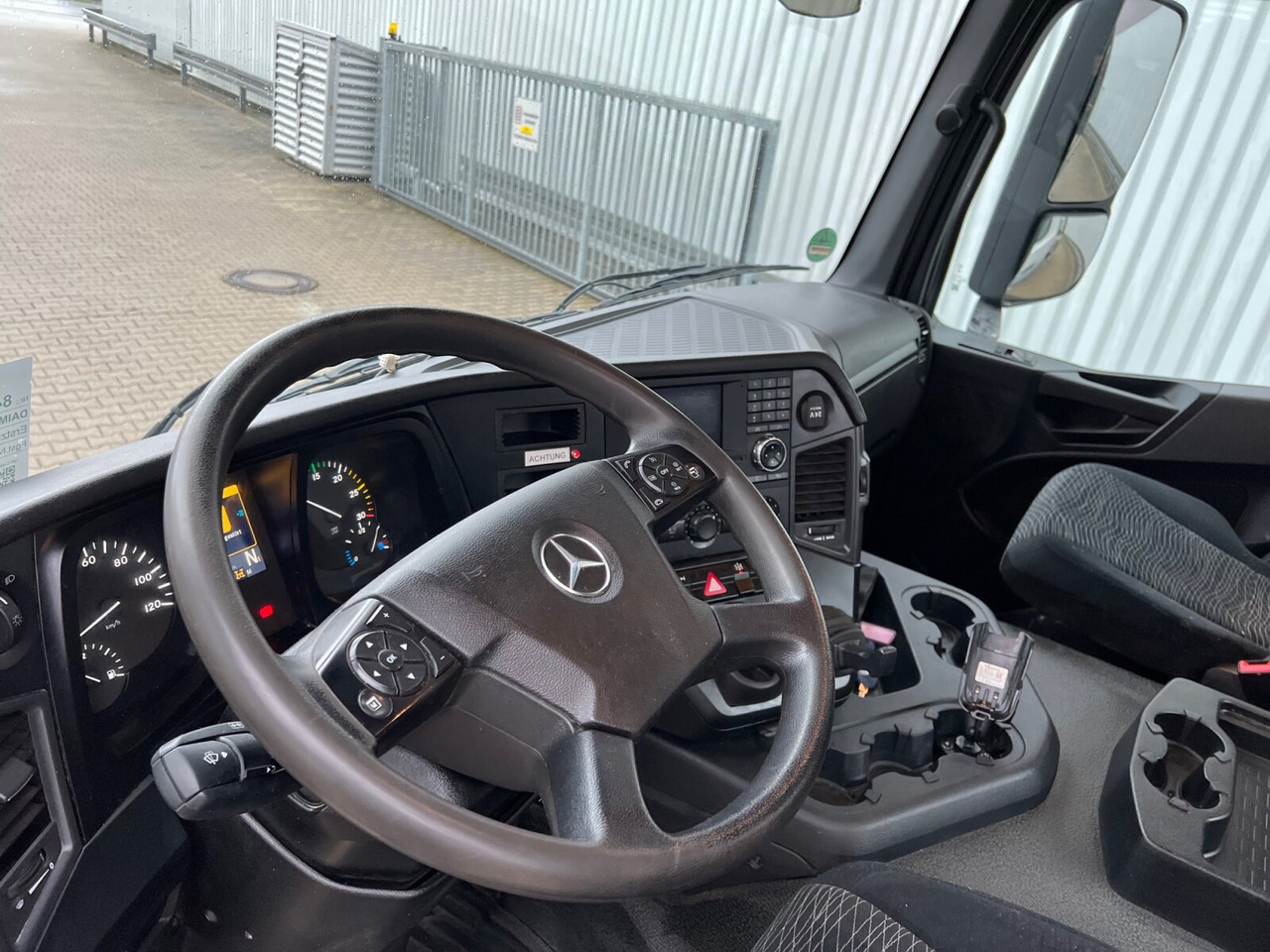 Mercedes-Benz Arocs 1830 K 4x2 Arocs 1830 K 4x2, Funk - Komunalni tovornjak: slika 4 Mercedes-Benz Arocs 1830 K 4x2 Arocs 1830 K 4x2, Funk - Komunalni tovornjak: slika 4