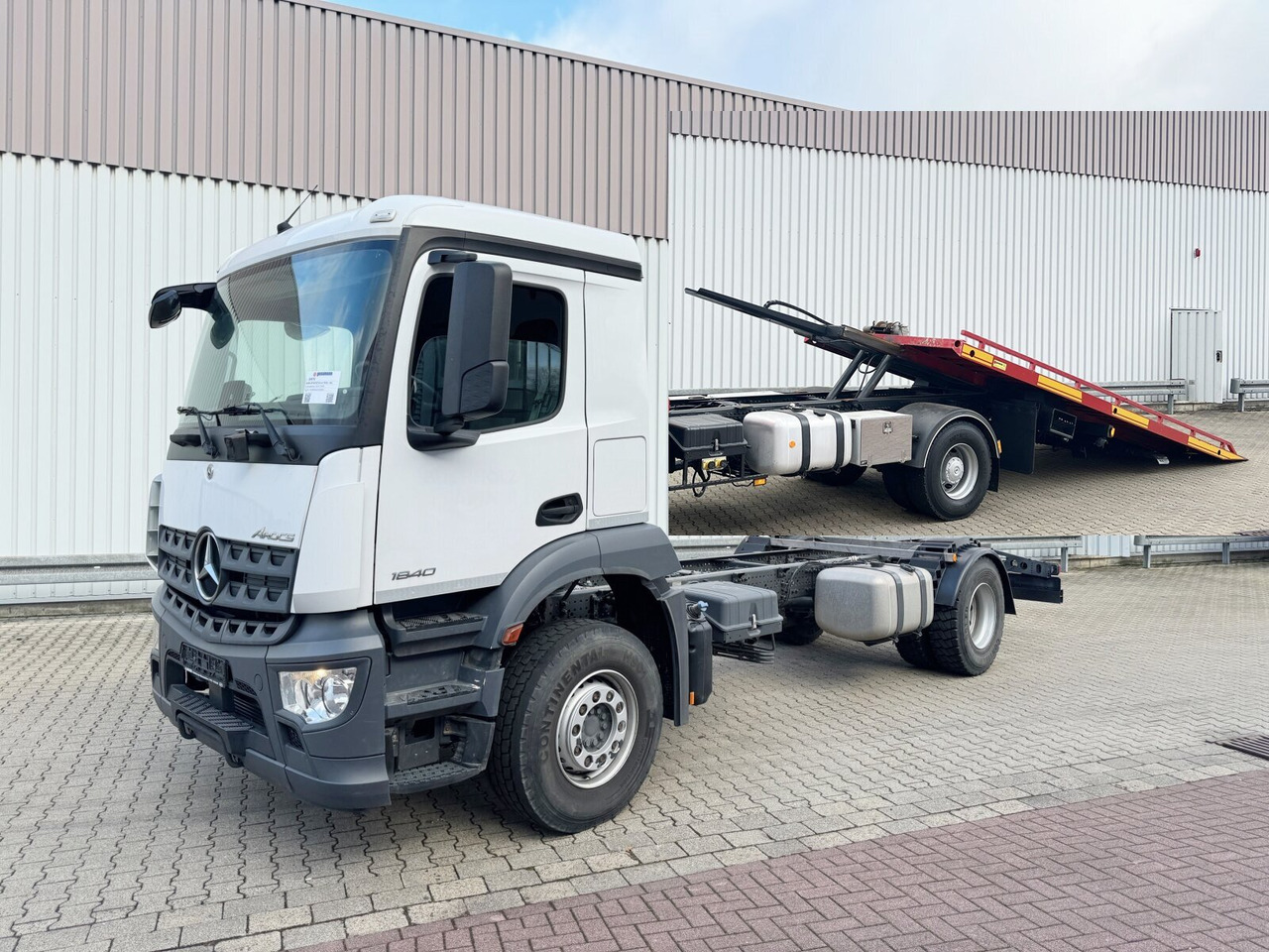 Mercedes-Benz Arocs 1840 L 4x2 Arocs 1840 L 4x2, MultimediaCockpit, Navi - Tovornjak avtotransporter: slika 1 Mercedes-Benz Arocs 1840 L 4x2 Arocs 1840 L 4x2, MultimediaCockpit, Navi - Tovornjak avtotransporter: slika 1