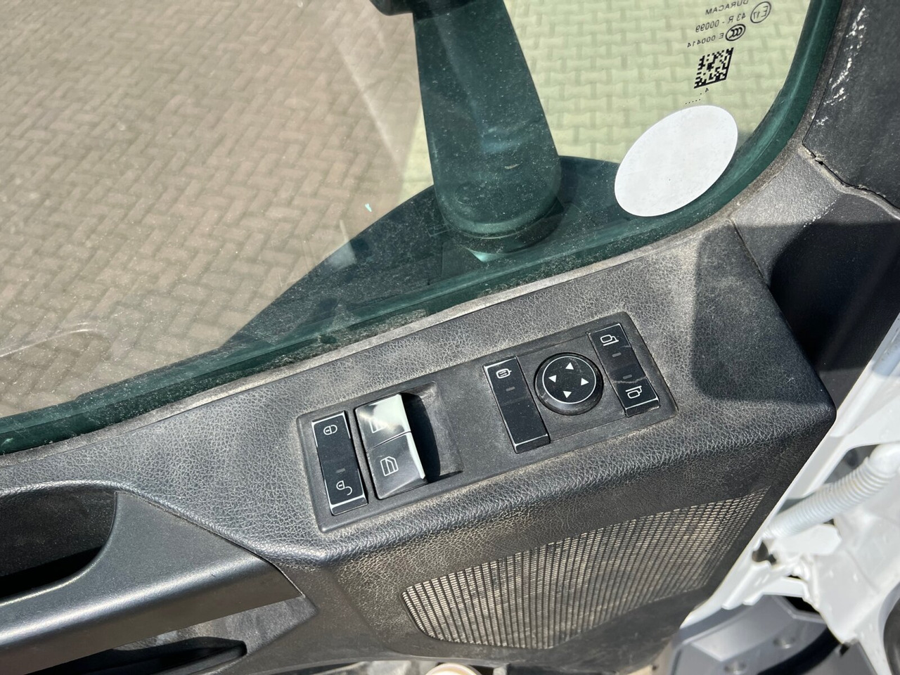 Mercedes-Benz Arocs 2642/45 K 6x4 Arocs 2642/45 K 6x4/33 , Retarder, Motorabtrieb lizing Mercedes-Benz Arocs 2642/45 K 6x4 Arocs 2642/45 K 6x4/33 , Retarder, Motorabtrieb: slika 6 Mercedes-Benz Arocs 2642/45 K 6x4 Arocs 2642/45 K 6x4/33 , Retarder, Motorabtrieb lizing Mercedes-Benz Arocs 2642/45 K 6x4 Arocs 2642/45 K 6x4/33 , Retarder, Motorabtrieb: slika 6