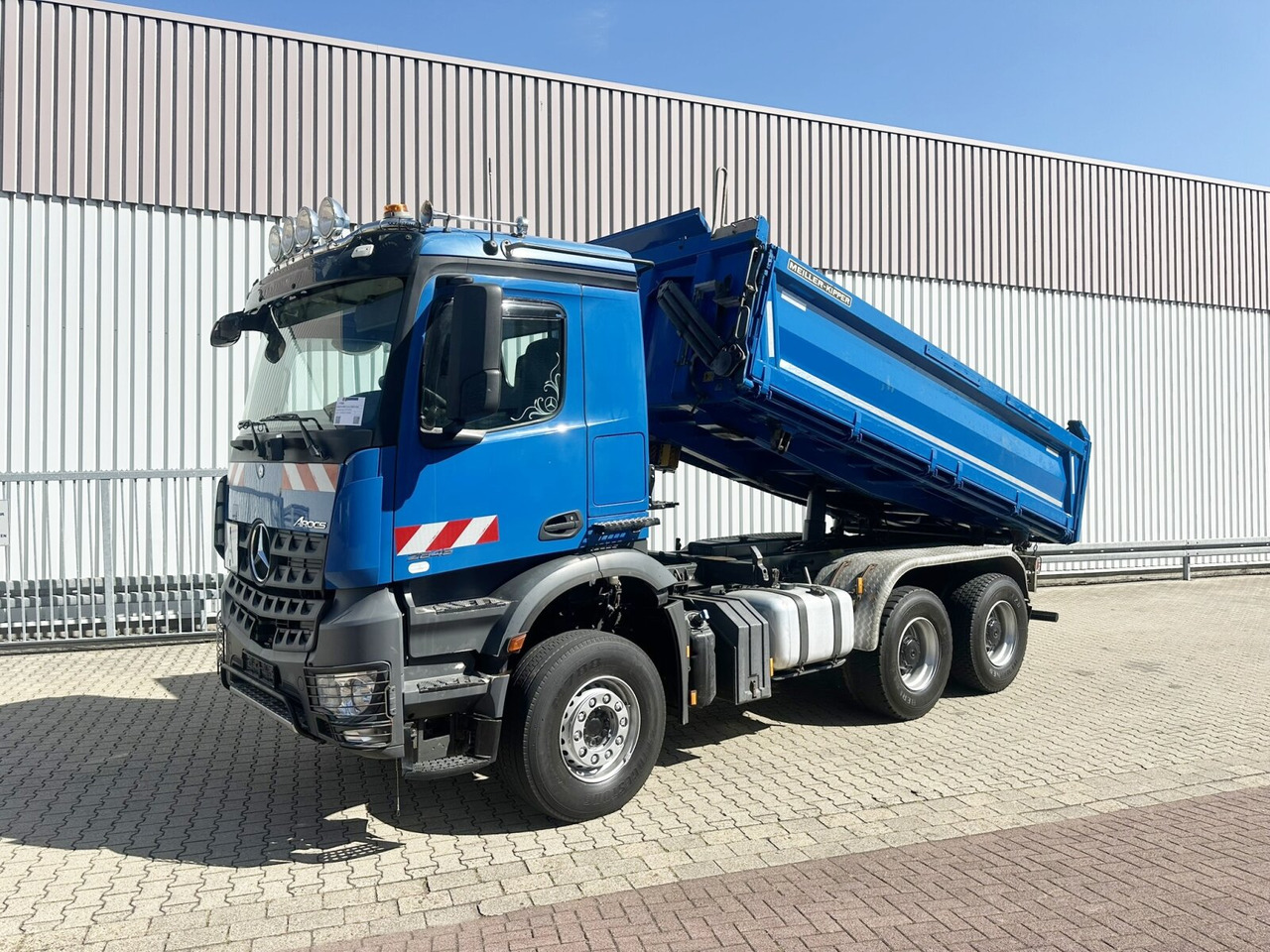 Mercedes-Benz Arocs 2645 K 6x4 Arocs 2645 K 6x4, Retarder - Tovornjak prekucnik: slika 1 Mercedes-Benz Arocs 2645 K 6x4 Arocs 2645 K 6x4, Retarder - Tovornjak prekucnik: slika 1