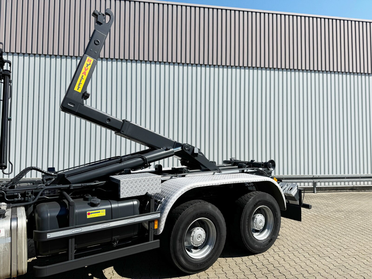 Mercedes-Benz Arocs 3351 AK 6x6 Arocs 3351 AK 6x6, Retarder, Navi, Grounder, Kran Atlas AK 190.2E, Funk - Kotalni prekucni tovornjak, Tovornjak z dvigalom: slika 3 Mercedes-Benz Arocs 3351 AK 6x6 Arocs 3351 AK 6x6, Retarder, Navi, Grounder, Kran Atlas AK 190.2E, Funk - Kotalni prekucni tovornjak, Tovornjak z dvigalom: slika 3