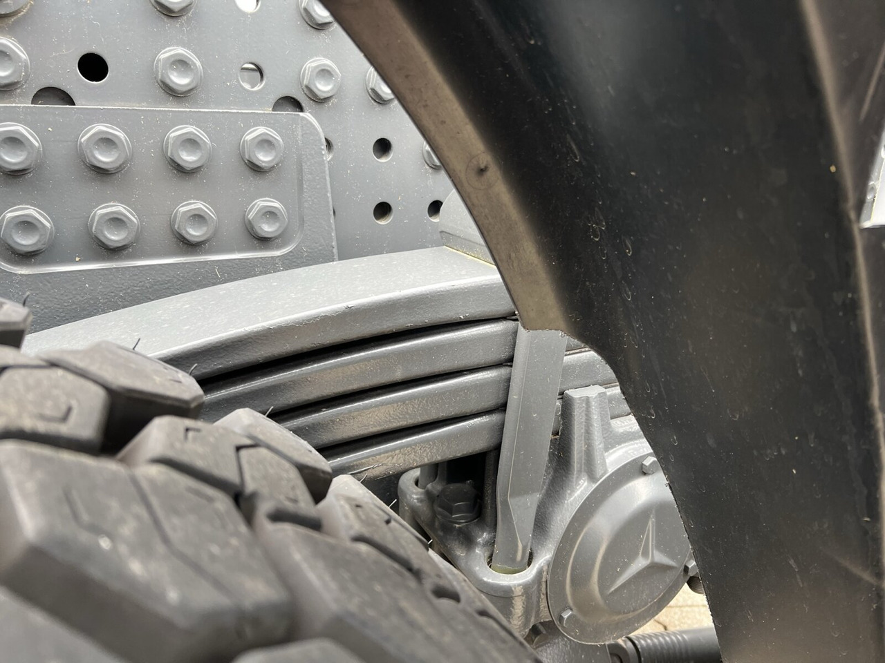 Mercedes-Benz Arocs 4163/8x4 Arocs 4163/8x4, Hiab 26.59, Funk, Multimedia Cockpit, - Kotalni prekucni tovornjak: slika 2 Mercedes-Benz Arocs 4163/8x4 Arocs 4163/8x4, Hiab 26.59, Funk, Multimedia Cockpit, - Kotalni prekucni tovornjak: slika 2