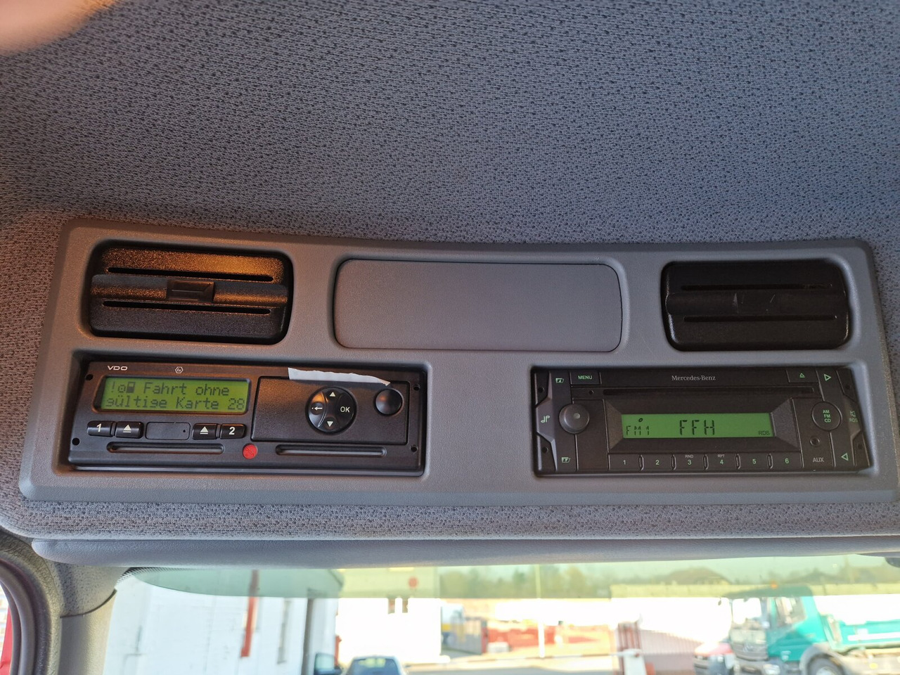 Mercedes-Benz Atego 1218 L 4x2 1218 L 4x2, Fassi Kran F 95A21 5.9m-1.545 kg, - Tovornjak z dvigalom: slika 2 Mercedes-Benz Atego 1218 L 4x2 1218 L 4x2, Fassi Kran F 95A21 5.9m-1.545 kg, - Tovornjak z dvigalom: slika 2